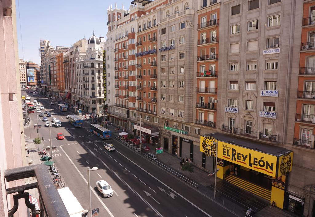Santillan II Hotell Madrid Eksteriør bilde